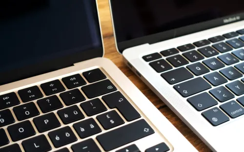 MacBook Air M2 2022 GRIS SIDERAL| PUCE M2 8 CORE | GPU 10 CORE | 8GB RAM | 256GB SSD
