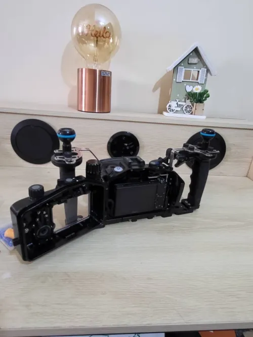 Caisson Sous-marin étanche Nauticam RX100 VII / 7 pack pro + Sony RX100 VII vidéos UHD 4K 30/24