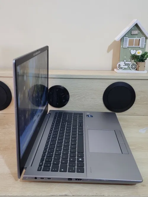HP ZBook Fury G10 | CORE i7-13850HX | NVIDIA RTX A1000 4GB | 32GB RAM | 1To NVMe SSD | MOBILE WORKSTATION