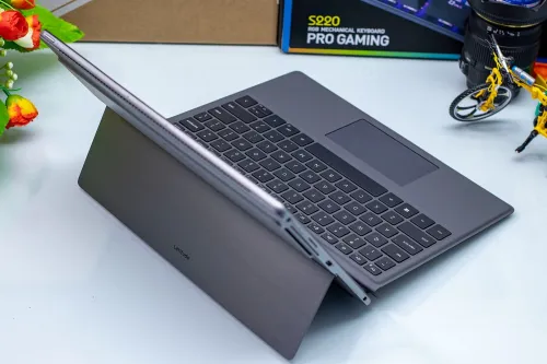 DELL LATITUDE 7350 détachable 13 TACTILE | INTEL Ultra 7 164U | 16GB RAM | 256GB NVMe SSD | INTEL GRAPHICS