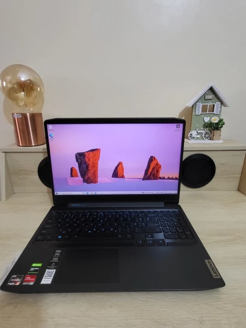 Gaming Lenovo IdeaPad 3 | AMD RYZEN 5 4600H @3.0GHz | NVIDIA GTX 1650Ti 4GB | 8GB RAM | 512GB NVMe