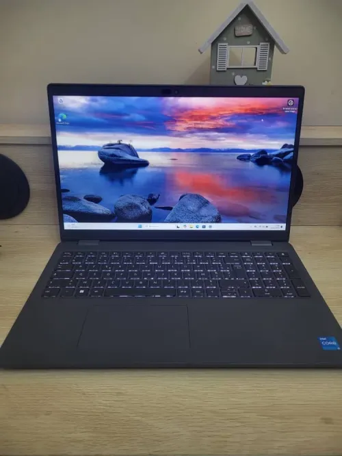 DELL LATITUDE 3540 2024 15.6 FHD | CORE i5 1235U | 8GB RAM | 512GB M2 SSD