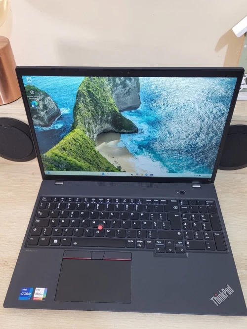 Thinkpad T16 GEN 2 16'' FHD | CORE i7 1355U | 32GB RAM | 1TB NVMe SSD | INTEL IRIS XE GRAPHICS