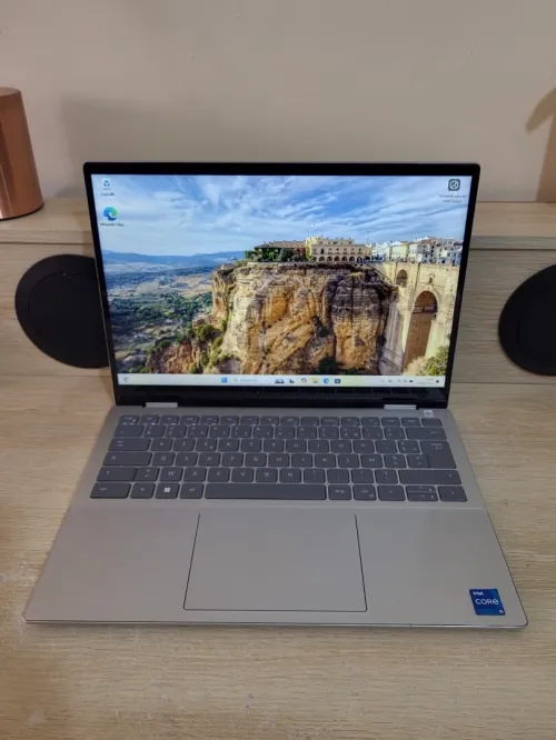 DELL INSPIRON 14 7420 2-in-1 X360 Convertible TACTLE | CORE i5 1235U | 8GB RAM | 512GB NVMe | INTEL UHD GRAPHICS