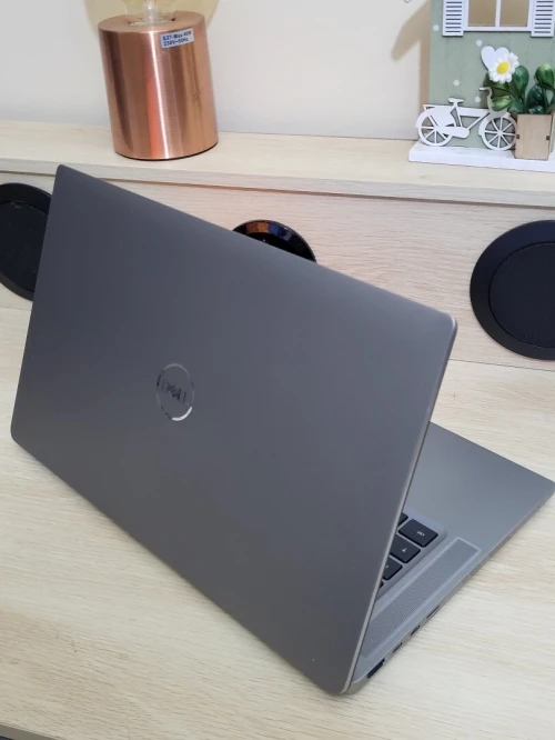 DELL LATITUDE 9520 UHD 4K | INTEL CORE i7 1185G7 | 32GB RAM | 512GB SSD | INTEL IRIS XE GRAPHICS