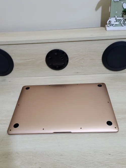MacBook Air M1 2020 ROSE GOLD - CPU M1 8C - 8GB RAM - 512GB SSD - COMPTAGE DE CYCLES 114