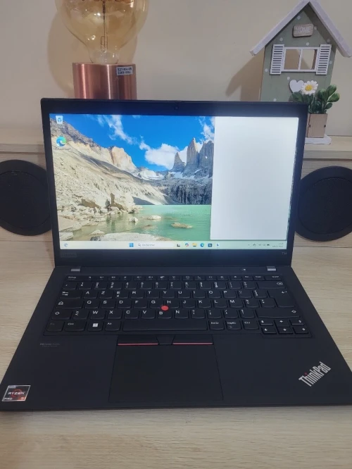 LENOVO THINKPAD T14s FHD TACTILE | RYZEN 7 5850U 2.30GHz | 32GB RAM | 1To NVME | AMD RADEON Pro 4GB