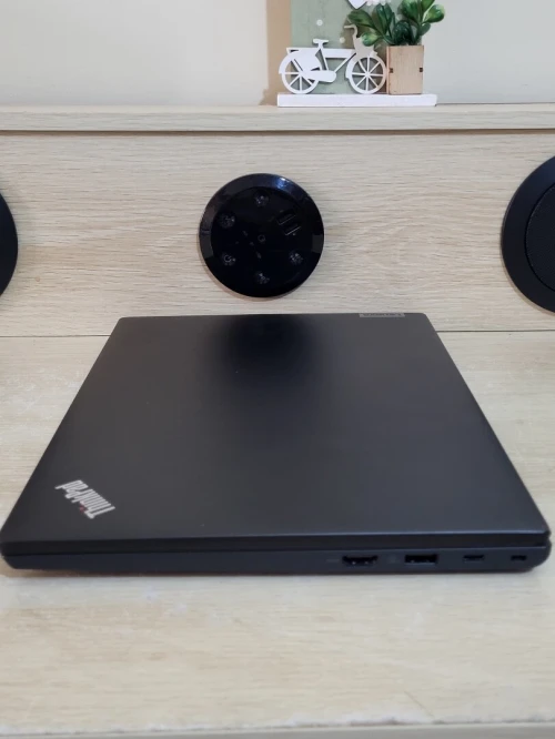 THINKPAD L13 | AMD RYZEN 5 7530U | 16GB RAM | 256GB NVMe SSD | AMD RADEON GRAPHICS | SIM LTE 4G