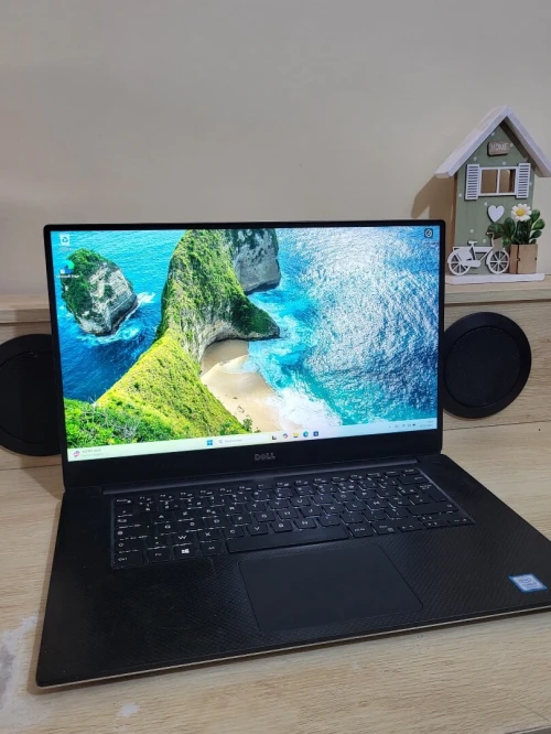 DELL PRECISION 5530 | CORE i7-8850H | NVIDIA Quadro P1000 4GB | 32GB RAM | 512GB NVMe | WORKSTATION
