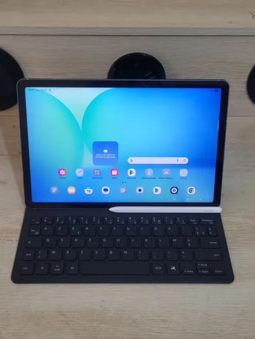 SAMSUNG GALAXY TAB S10 FE | 256GB | 8GB RAM | + STYLET SAMSUNG + BOOKCOVER CLAVIER