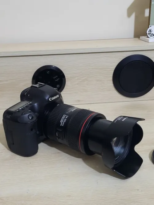 Canon 5D Mark III | full-frame DSLR 22Mpx | VIDEO 4K | + Canon Objectif EF 24-105mm f/4L IS II USM