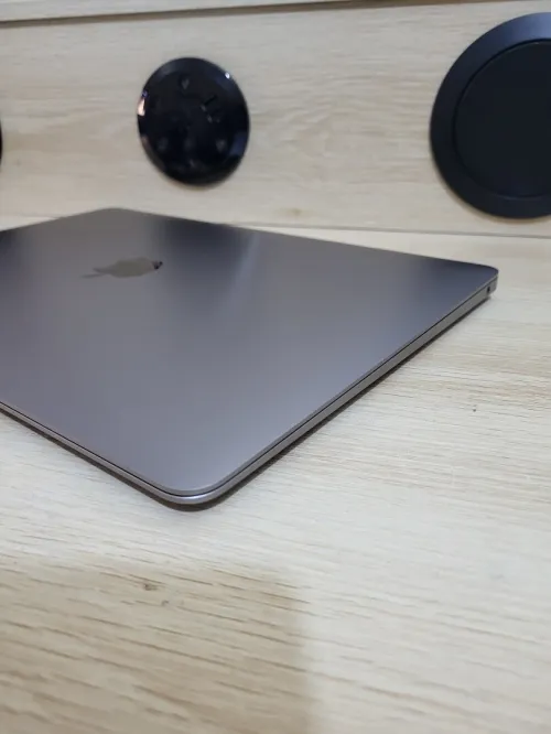 MacBook Air M1 | 8GB RAM | 256GB SSD | COMPTAGE DE CYCLES 91