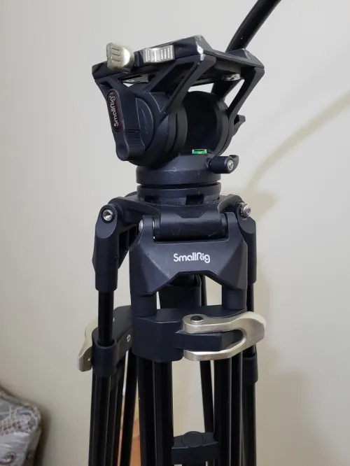 SMALLRIG AD-01 Trépied Vidéo, Trépied en Alliage d'Aluminium de 73"/186cm avec Tête Fluide
