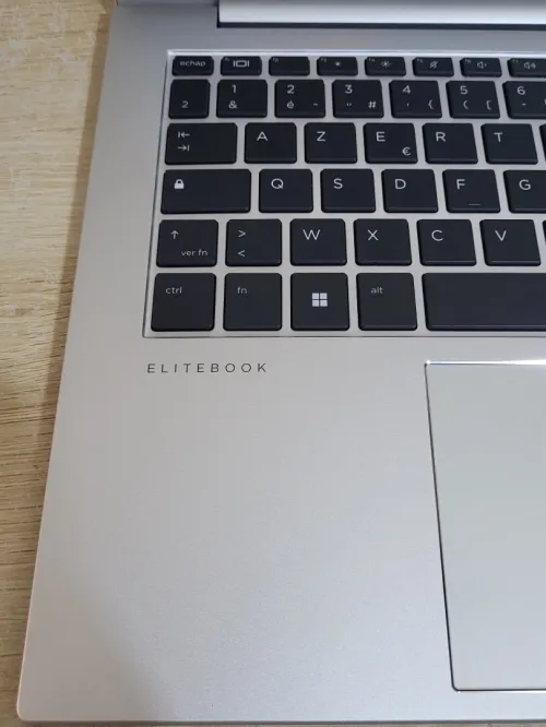 HP ELITEBOOK 845 G11 14'' FHD | RYZEN 5 PRO 8540U | 16GB RAM | 512GB NVME SSD | AMD RADEON 740M GRAPHICS
