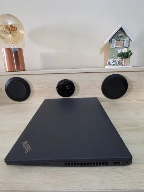 Thinkpad T16 GEN 2 16'' FHD | CORE i7 1355U | 32GB RAM | 1TB NVMe SSD | INTEL IRIS XE GRAPHICS