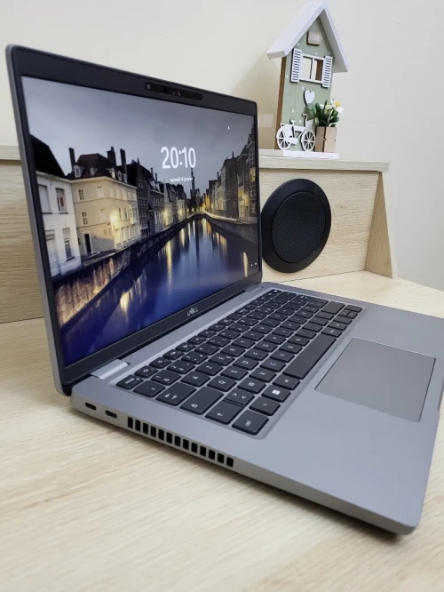 DELL LATITUDE 5430 | INTEL CORE i5 1245U | 32GB RAM | 512GB NNMe SSD | INTEL IRIS Xe GRAPHICS