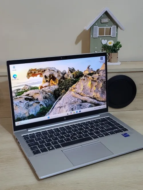 HP EliteBook 840 G8 | CORE i7 1165G7 @2.80GHz | 16GB RAM | 512GB NVMe SSD | INTEL IRIS XE GRAPHICS