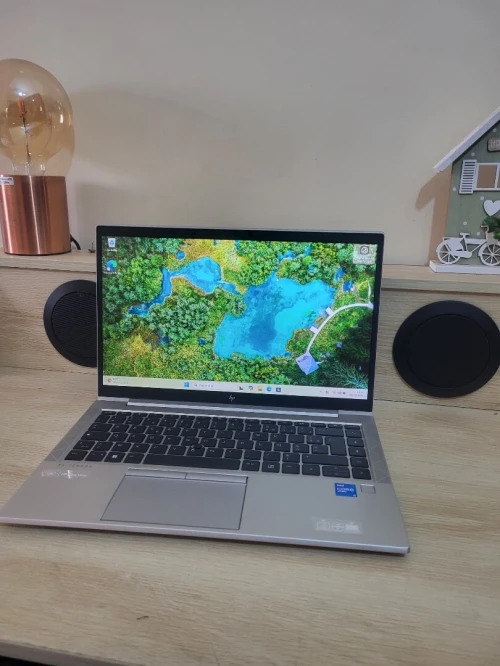 HP EliteBook 840 G8 | vPRO CORE i5 1135G7 | 16GB RAM | 256GB SSD | INTEL IRIS XE GRAPHICS