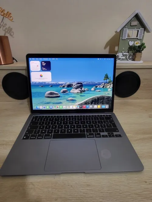 MacBook Air M1 2020 Gris Sideral - CPU M1 8C - 8GB RAM - 256GB SSD
