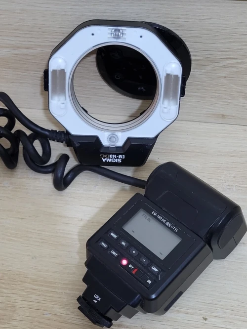 Sigma MACRO EM-140 DG- Flash annulaire - 14m - dédié aux Boîtiers Nikon i-TTL