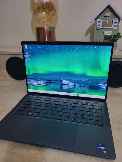 DELL LATITUDE 7440 ULTRA LEGER | INTEL Evo vPRO CORE i5 1345U | 1TB NVME SSD | 16GB RAM