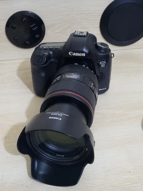 Canon 5D Mark III | full-frame DSLR 22Mpx | VIDEO 4K | + Canon Objectif EF 24-105mm f/4L IS II USM