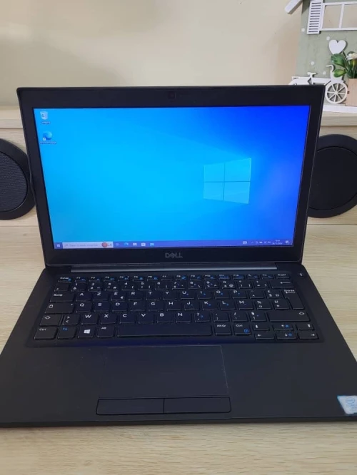 DELL LATITUDE 7390 12.9 | INTEL 7EME GEN CORE I5 7300U | 8GB RAM | 256GB SSD 