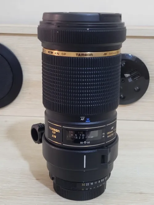 Téléobjectif Tamron 180mm f/3.5 SP AF Di LD IF Macro 1:1 Monture Nikon