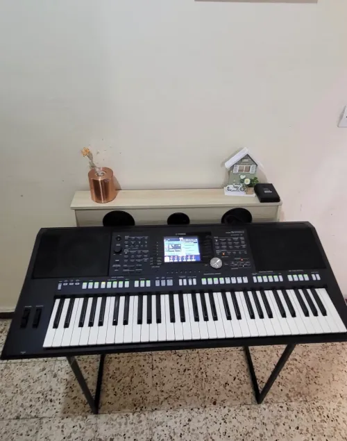 Yamaha PSR-S950 - Clavier arrangeur 61 notes