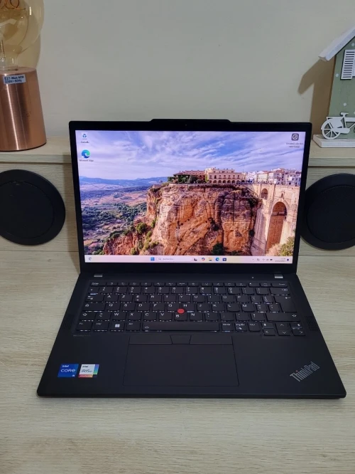 LENOVO THINKPAD X13 4 GEN FHD + TACTILE | CORE i5-1335U | 512GB NVME SSD | 16GB RAM | INTEL IRIS XE GRAPHICS