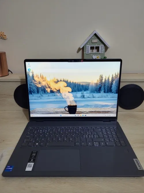 Lenovo Ideapad Felex 5 16.7'' X360 Convertible TACTLE | INTEL CORE CORE i7 1255U | 16GB RAM | 1TB NVME SSD