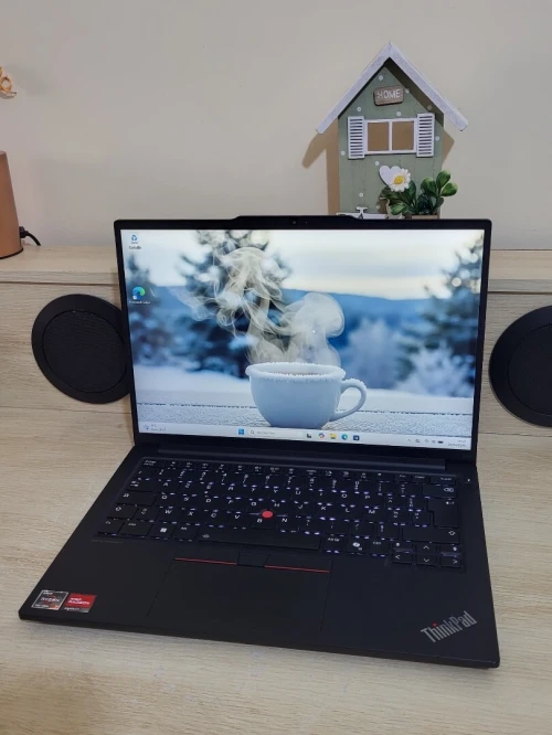 LENOVO THINKPAD E14 GEN 6 FHD + | RYZEN 7 7735HS | 16GB RAM | 512GB NVME SSD