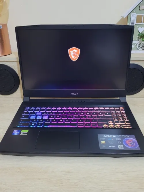 GAMING MSI KATANA 144 Hz | CORE i7-13620H | NVIDIA RTX 4050 6GB | 1TB NVMe SSD | 32GB RAM | Dragon Station