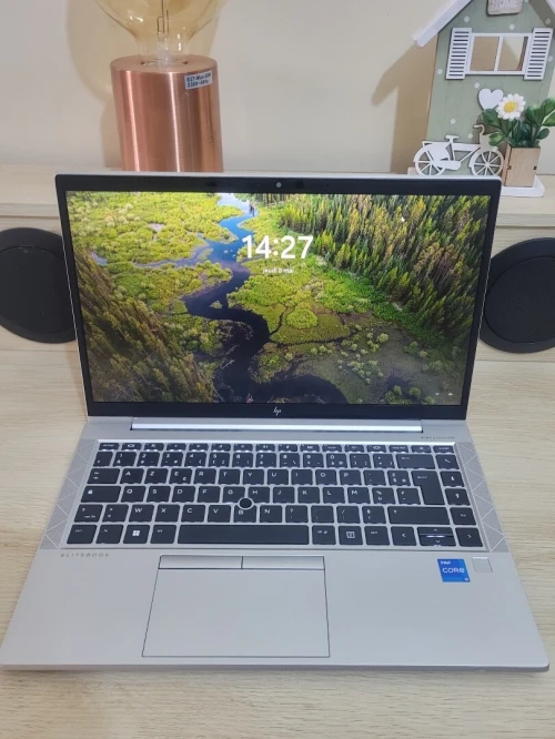 HP EliteBook 840 G8 | CORE i7 1165G7 @2.80GHz | 16GB RAM | 512GB NVMe SSD | INTEL IRIS XE GRAPHICS