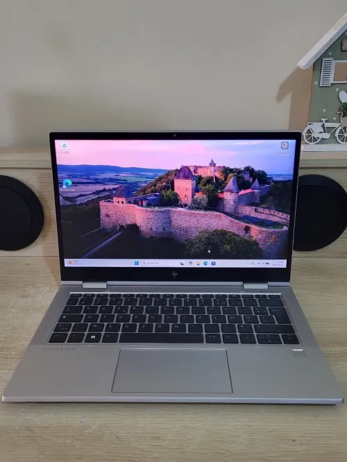 HP EliteBook X360 1030 G8 TACTILE 2-En-1 | CORE i7-1165G7 | 16GB RAM | 512GB NVME SSD | 4G LTE
