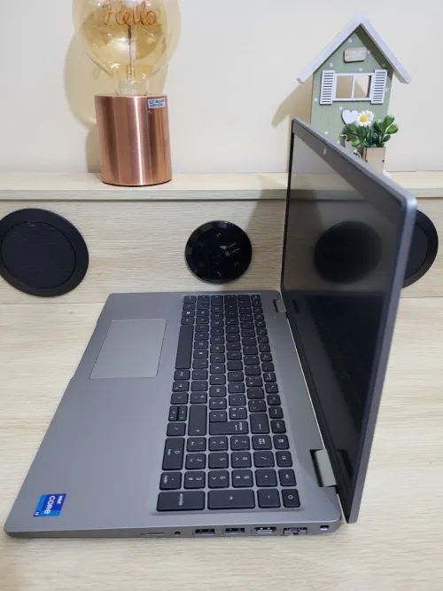 DELL LATITUDE 5520 | INTEL CORE i7 1165G7 | 16GB RAM | 256GB SSD | INTEL Iris Xe