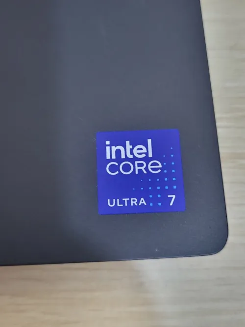 DELL PRECISION 5690 | CORE Ultra 7-165H | RTX 1000 ADA 6GB | 512GB NVMe SSD | 32GB RAM