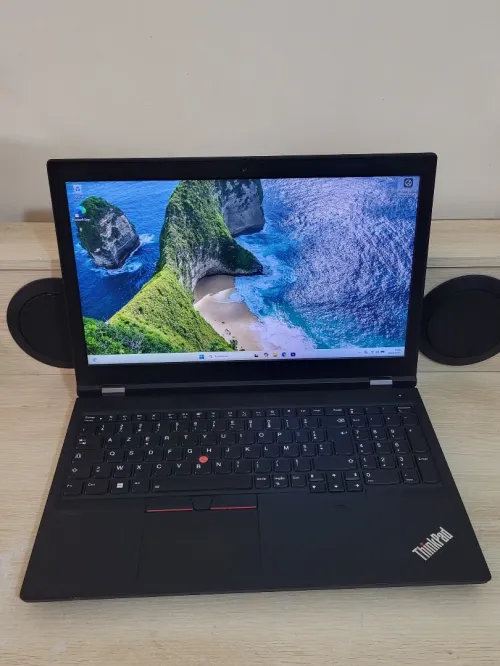 ThinkPad P15 Gen 2 | CORE i7-11850H | RTX A2000 4GB | 32GB RAM | 512GB NVMe | Workstation