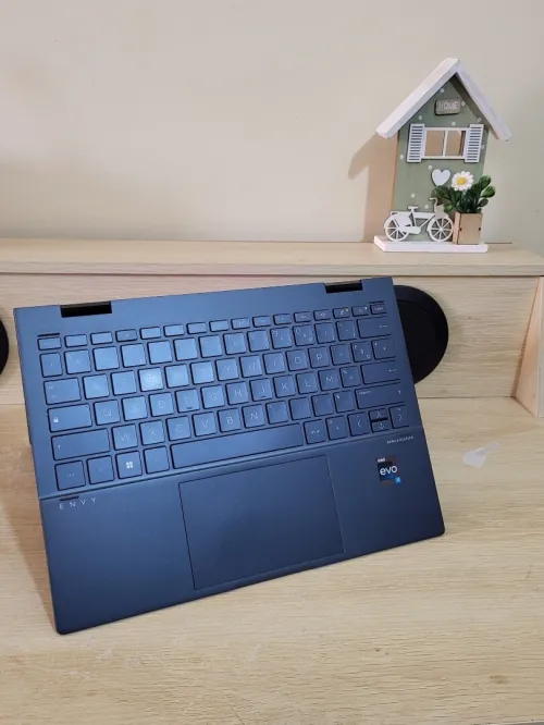 HP ENVY X360 2-in-1 OLED 2.8K Convertible TACTLE | INTEL EVO CORE i7 1250U | 16GB RAM | 512GB NVME SSD