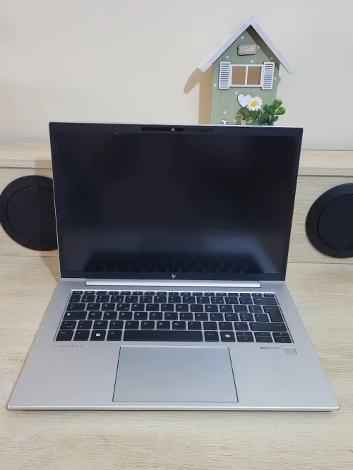HP ELITEBOOK 845 G11 14'' FHD | RYZEN 5 PRO 8540U | 16GB RAM | 512GB NVME SSD | AMD RADEON 740M GRAPHICS