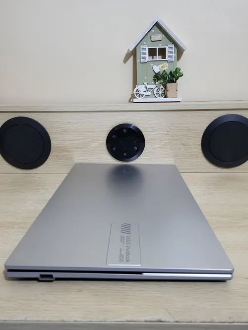 ASUS VivoBook Go 15 15.6 FHD | RYZEN 5 7520U | 16GB RAM | 512GB NVMe SSD | AMD RADEON GRAPHICS