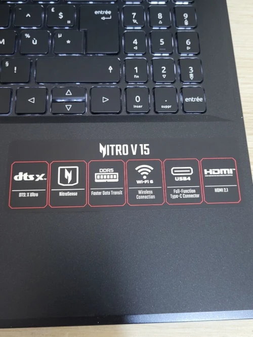 GAMING Acer Nitro V15 15.6 165Hz | RYZEN 5 7535HS | RTX 4050 6GB | 16GB RAM | 512GB M2 SSD |