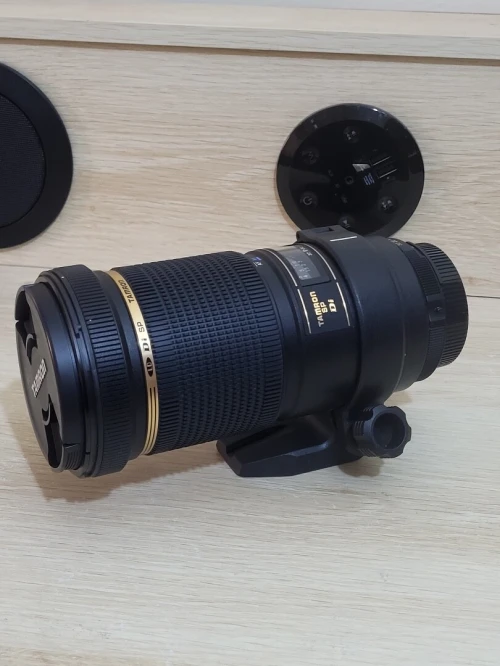 Téléobjectif Tamron 180mm f/3.5 SP AF Di LD IF Macro 1:1 Monture Nikon