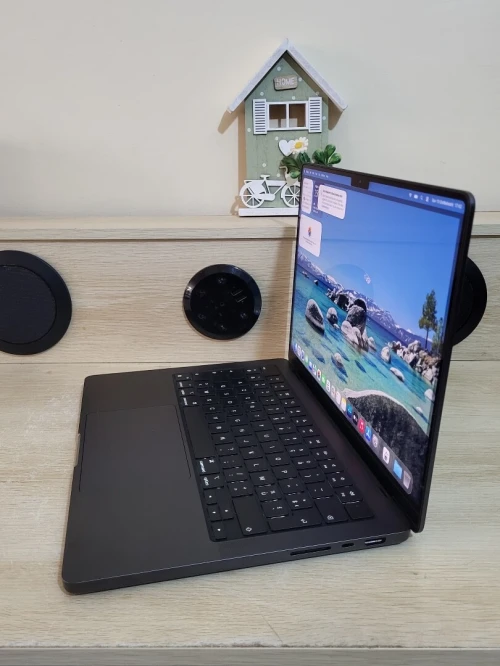 MacBook Pro M4 2024 Noir sidéral | PUCE M4 10 CORE | GPU 10 CORE | 16GB RAM | 512GB SSD | CYCLES 141 | CAPACITÉ BATTERIE 98%