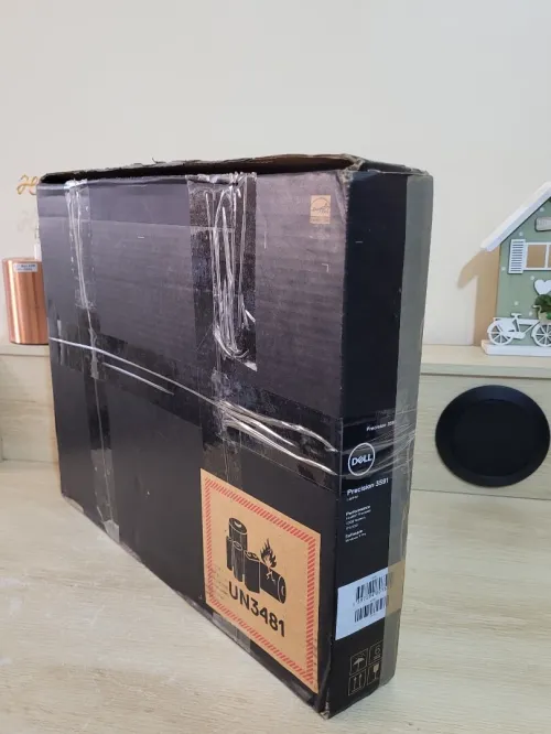 DELL PRECISION 3591 | CORE Ultra 7 165H | NVIDIA RTX 2000 ADA GEN 8GB | 1To NVMe SSD | 32GB RAM | WORKSTATION