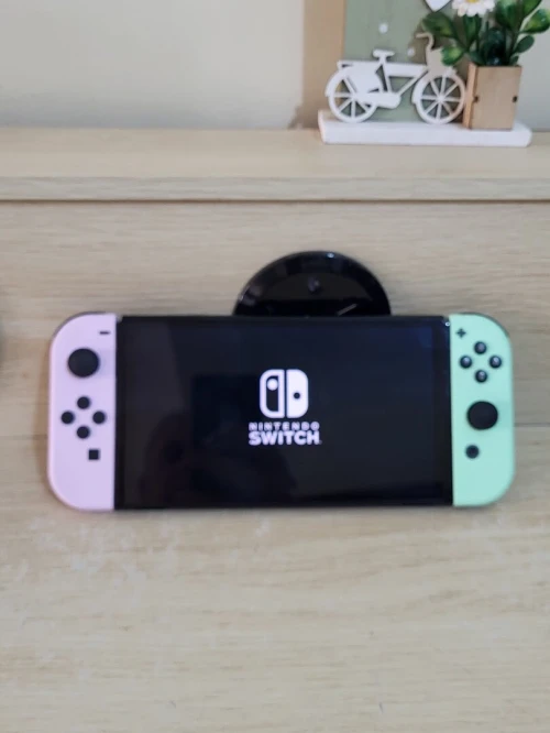 Nintendo switch OLED + 1 jeux Zelda