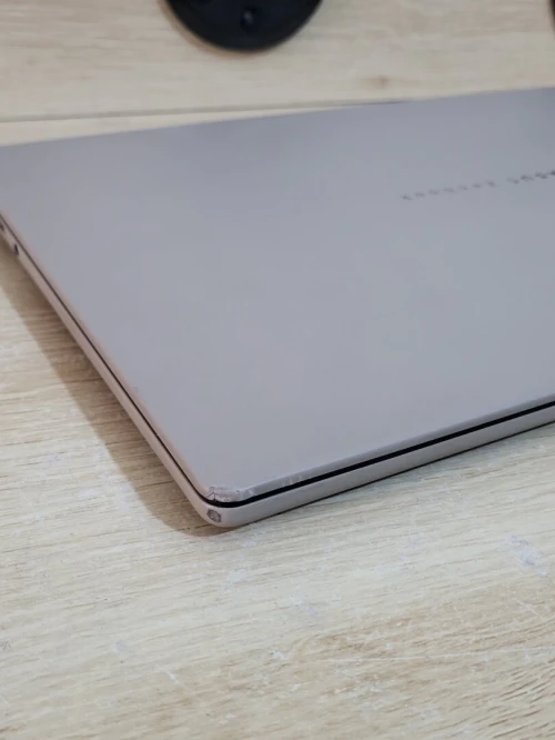 Asus ZenBook A14 14" OLED Full HD+ | Snapdragon X X1-26-100 | 16GB RAM | 512GB NVMe SSD | Qualcomm Adreno x1-45 GPU