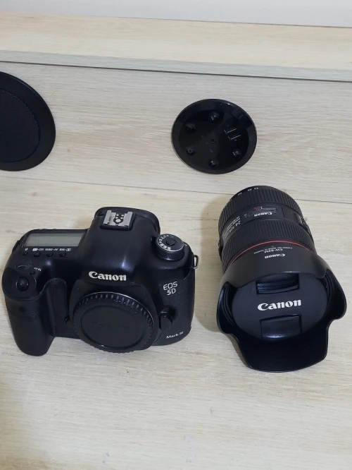 Canon 5D Mark III | full-frame DSLR 22Mpx | VIDEO 4K | + Canon Objectif EF 24-105mm f/4L IS II USM