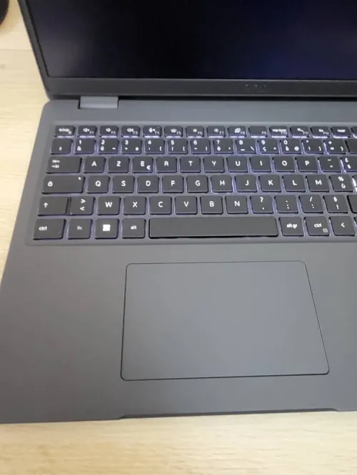 DELL LATITUDE 3540 2024 15.6 FHD | INTEL 12EME GENERATION CORE I5 1235U | 8GB RAM | 512GB M2 SSD