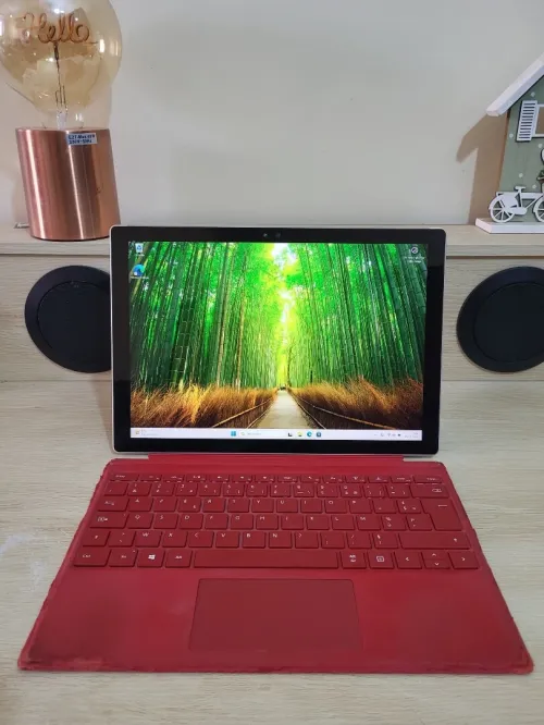 Microsoft Surface Pro 4 | INTEL CORE i7 6650U | 8GB RAM | 256 SSD | INTEL IRIS GRAPHICS